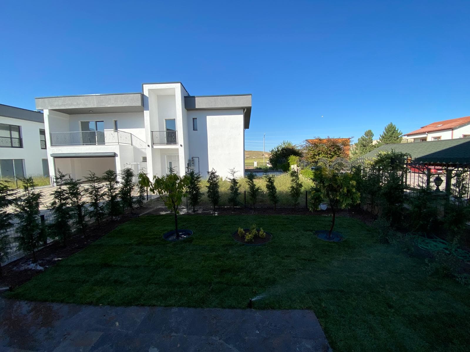 Konut Sitesi Peyzaj Düzenlemesi